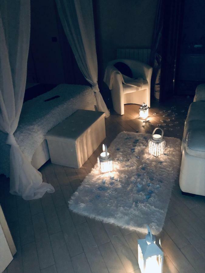 Corte Bianca مونوبولي المظهر الخارجي الصورة